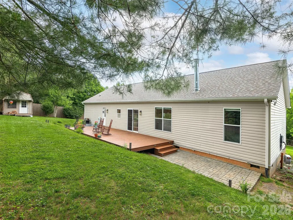 9 Cedar Hill Road Asheville NC 28806