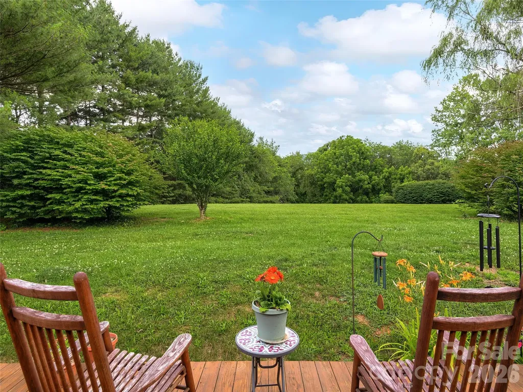 9 Cedar Hill Road Asheville NC 28806