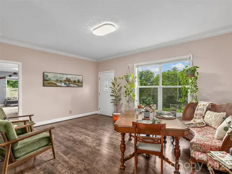 9 Cedar Hill Road Asheville NC 28806