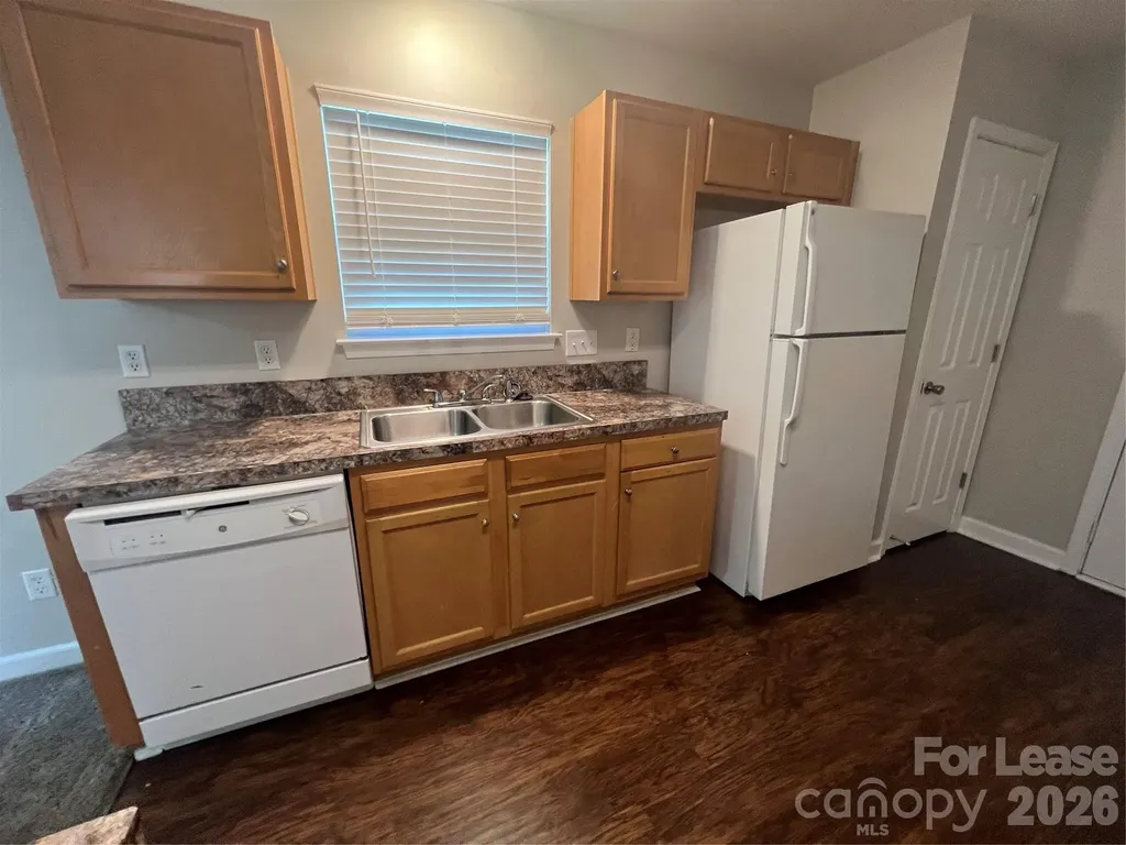 909 Rucker Cliff Drive Charlotte NC 28214