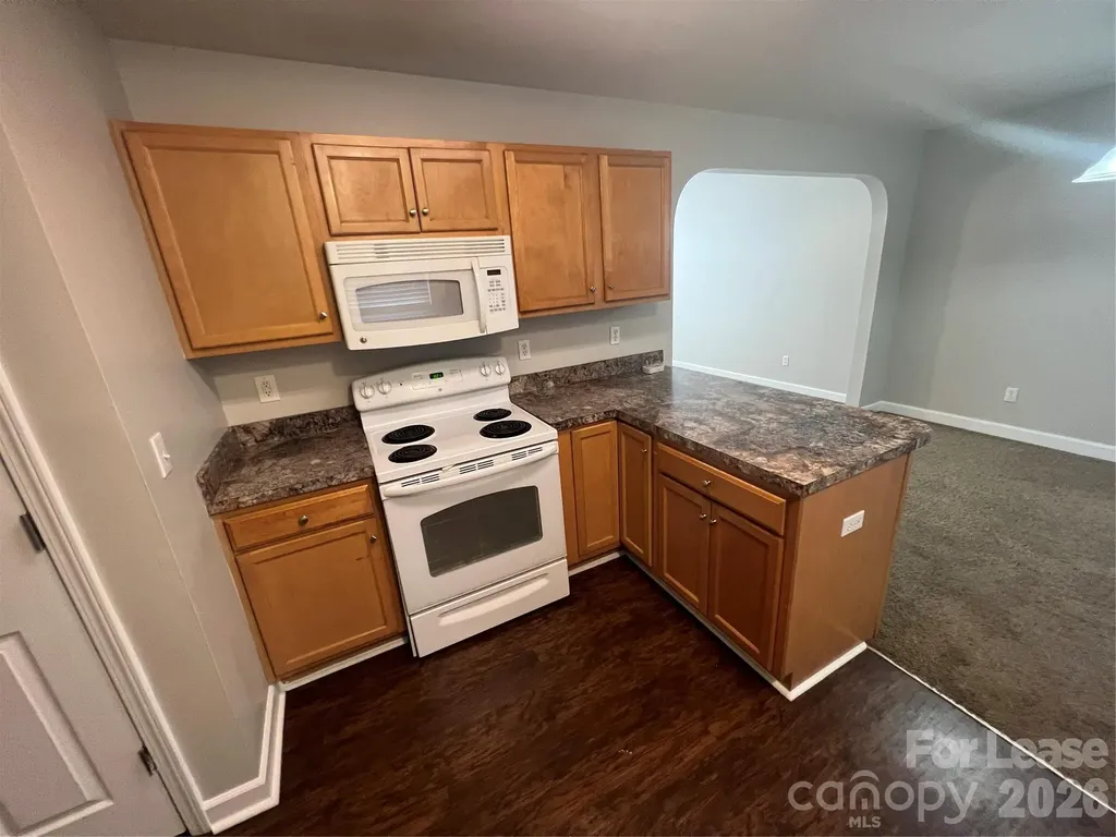 909 Rucker Cliff Drive Charlotte NC 28214