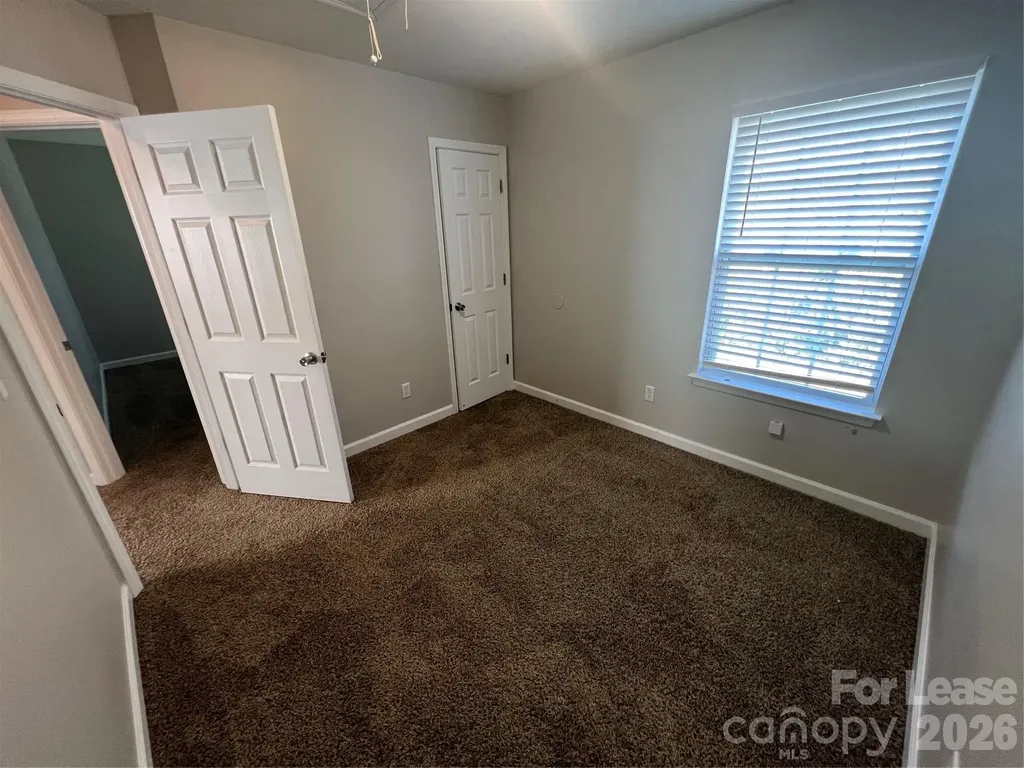 909 Rucker Cliff Drive Charlotte NC 28214