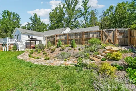 28 Ridgefield Place Asheville NC 28803