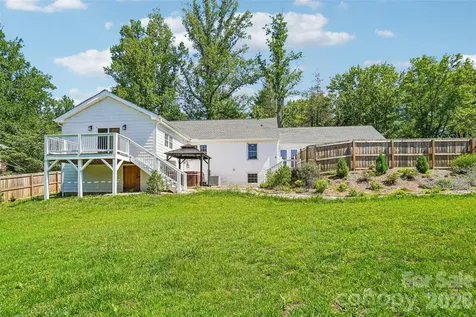 28 Ridgefield Place Asheville NC 28803