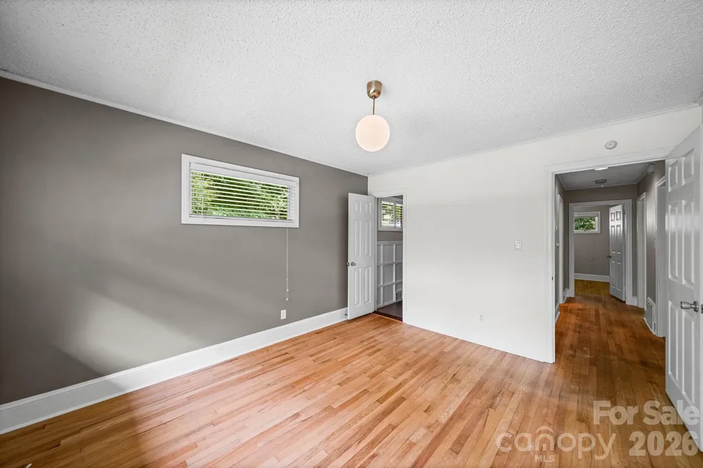 214 Walnut Avenue Mount Holly NC 28120