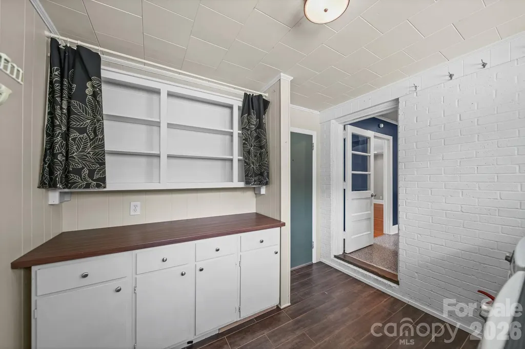 214 Walnut Avenue Mount Holly NC 28120