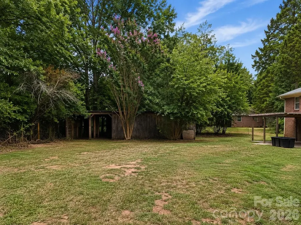 137 Matheny Street Forest City NC 28043