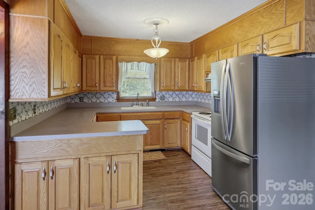 137 Matheny Street Forest City NC 28043