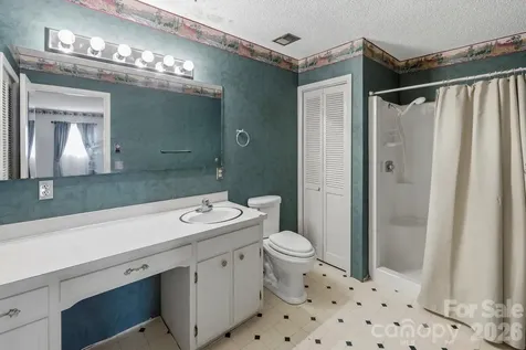 137 Matheny Street Forest City NC 28043