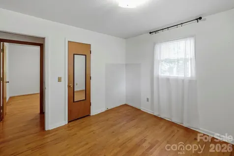 137 Matheny Street Forest City NC 28043