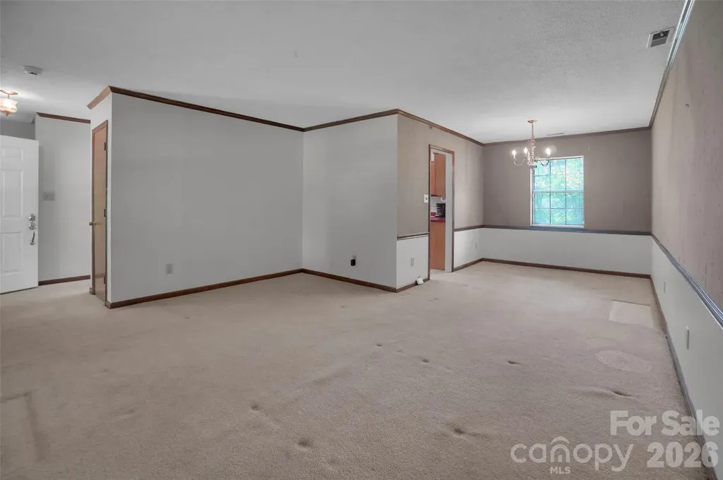 900 Highland Mist Lane Charlotte NC 28215