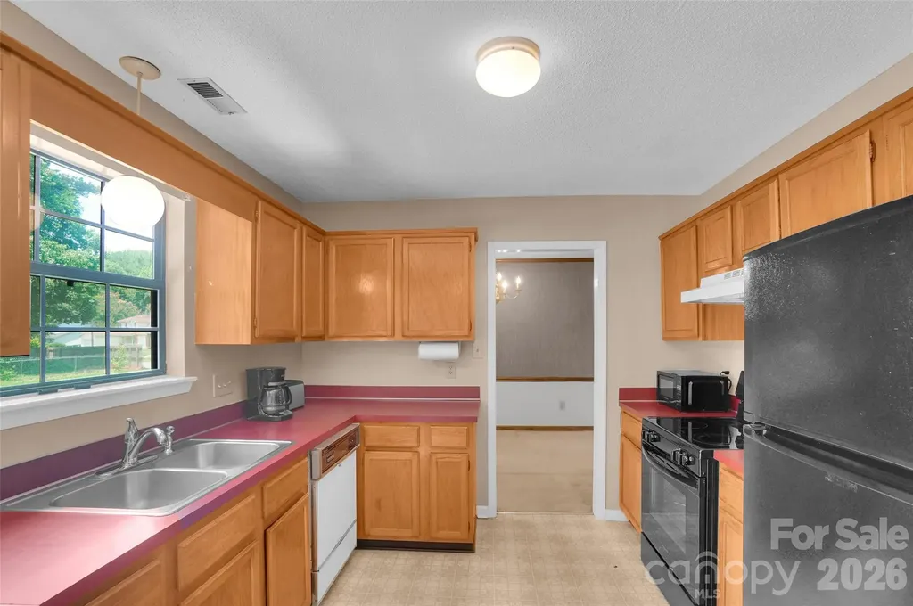 900 Highland Mist Lane Charlotte NC 28215