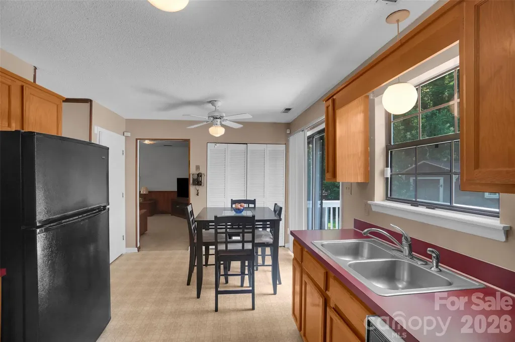 900 Highland Mist Lane Charlotte NC 28215
