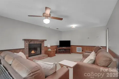 900 Highland Mist Lane Charlotte NC 28215