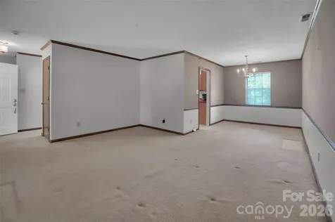 900 Highland Mist Lane Charlotte NC 28215