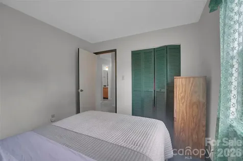 900 Highland Mist Lane Charlotte NC 28215