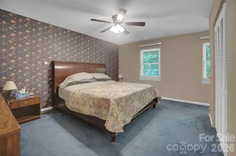 900 Highland Mist Lane Charlotte NC 28215