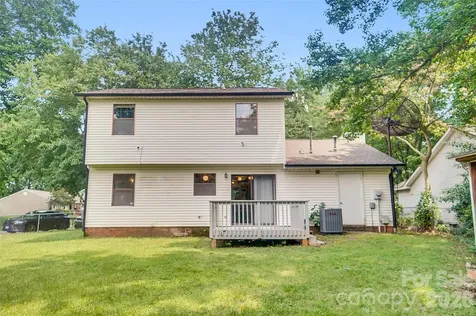 900 Highland Mist Lane Charlotte NC 28215