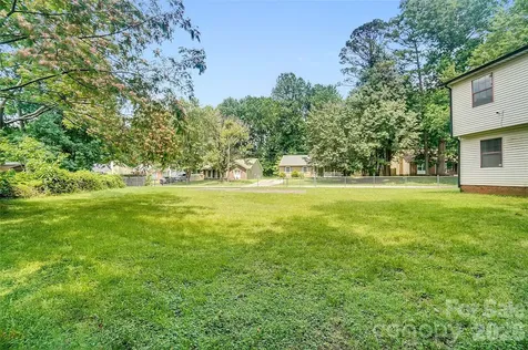 900 Highland Mist Lane Charlotte NC 28215