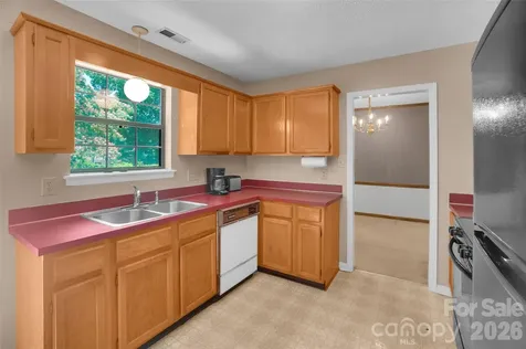 900 Highland Mist Lane Charlotte NC 28215