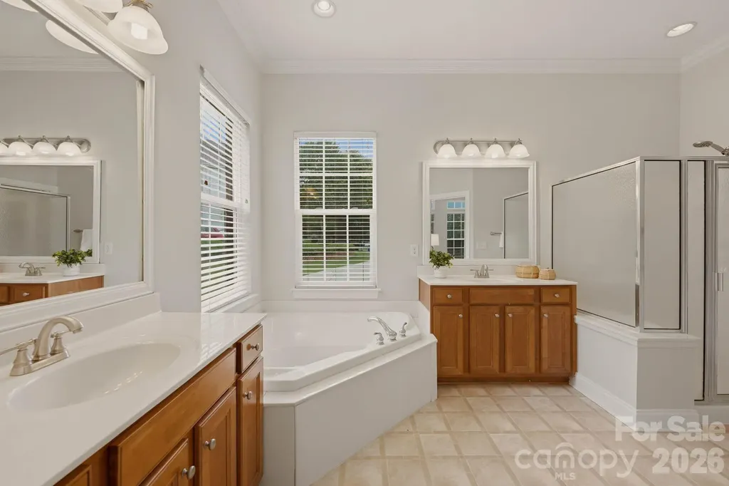 1416 Shade Tree Court Matthews NC 28104