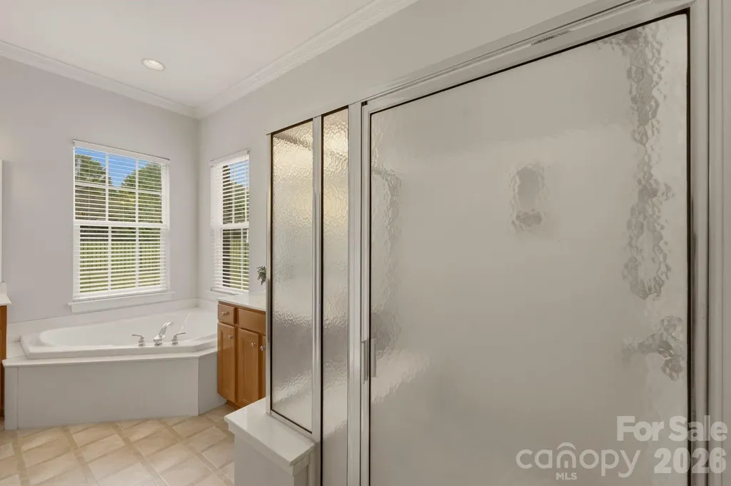 1416 Shade Tree Court Matthews NC 28104