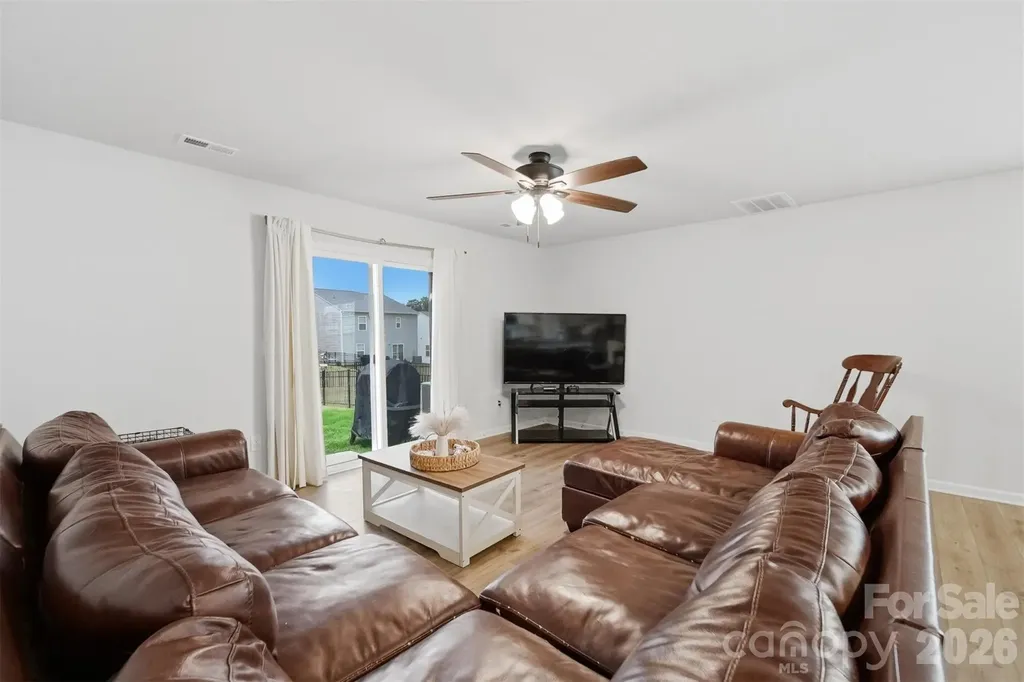 2464 Trollinger Drive Catawba NC 28609