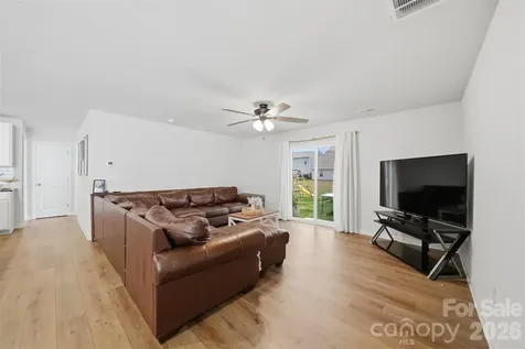 2464 Trollinger Drive Catawba NC 28609