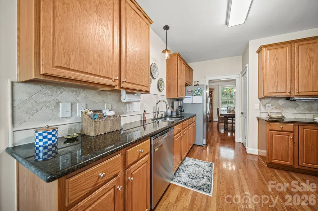 7800 Red Oaks Trail Waxhaw NC 28173