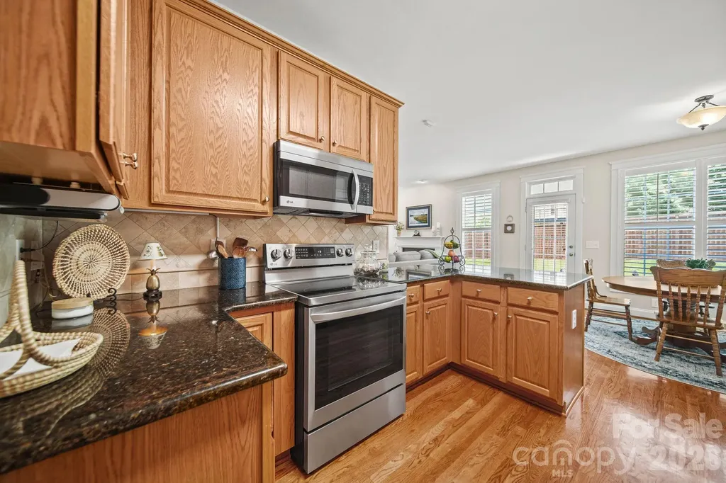 7800 Red Oaks Trail Waxhaw NC 28173