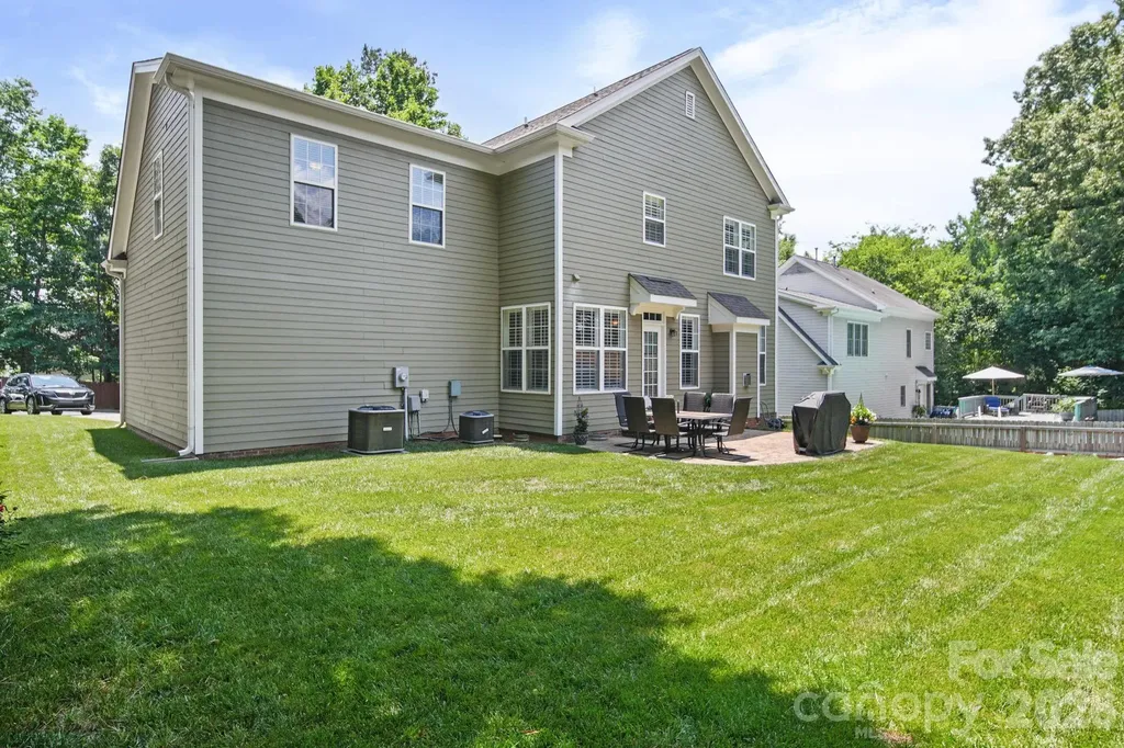 7800 Red Oaks Trail Waxhaw NC 28173