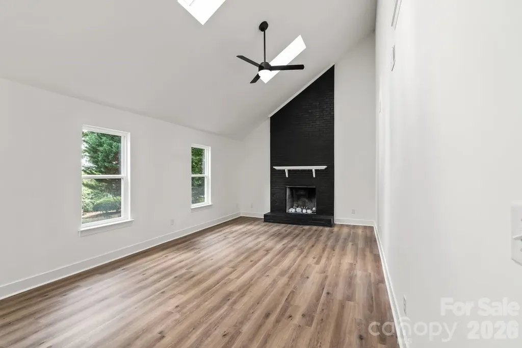 2033 Colony Hill Drive Charlotte NC 28214