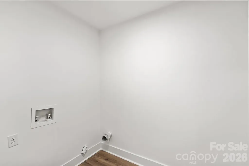 2033 Colony Hill Drive Charlotte NC 28214