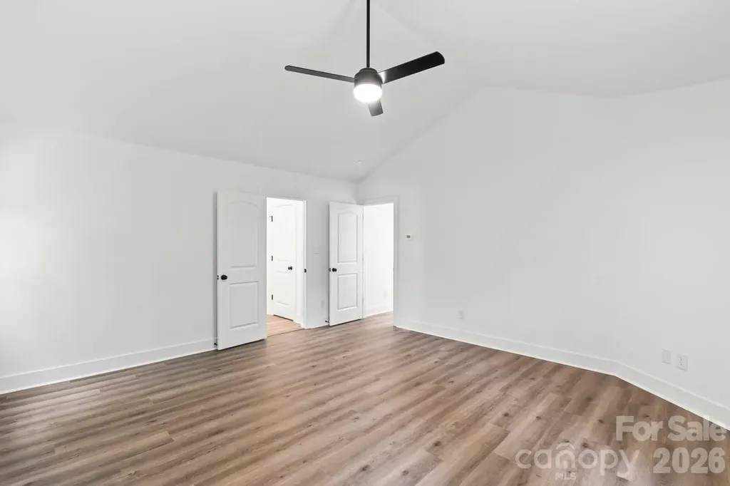 2033 Colony Hill Drive Charlotte NC 28214