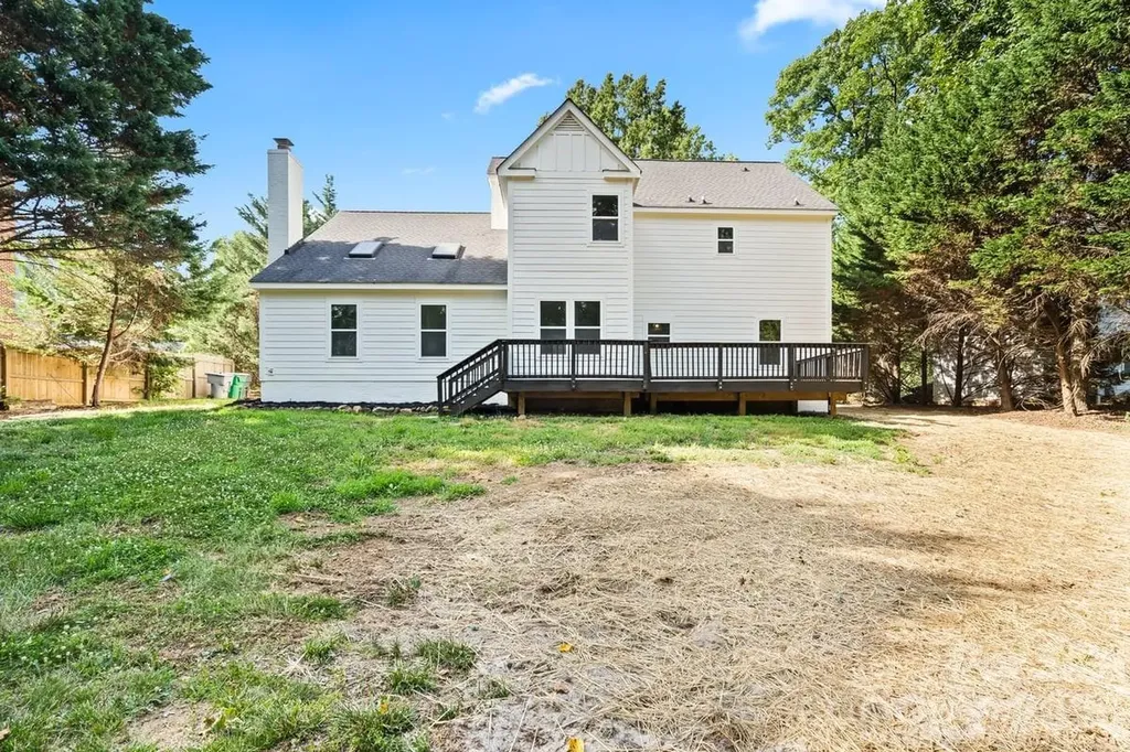 2033 Colony Hill Drive Charlotte NC 28214
