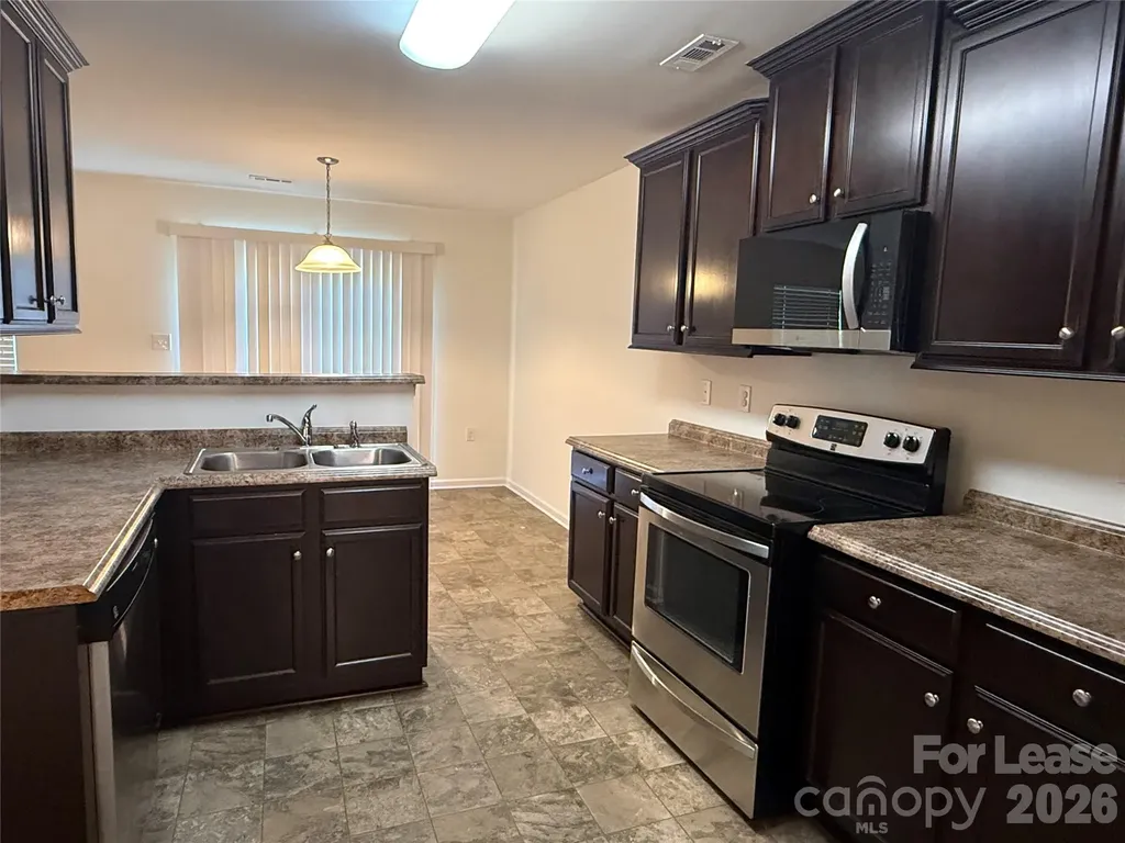 1933 Stoney Point Circle Monroe NC 28112