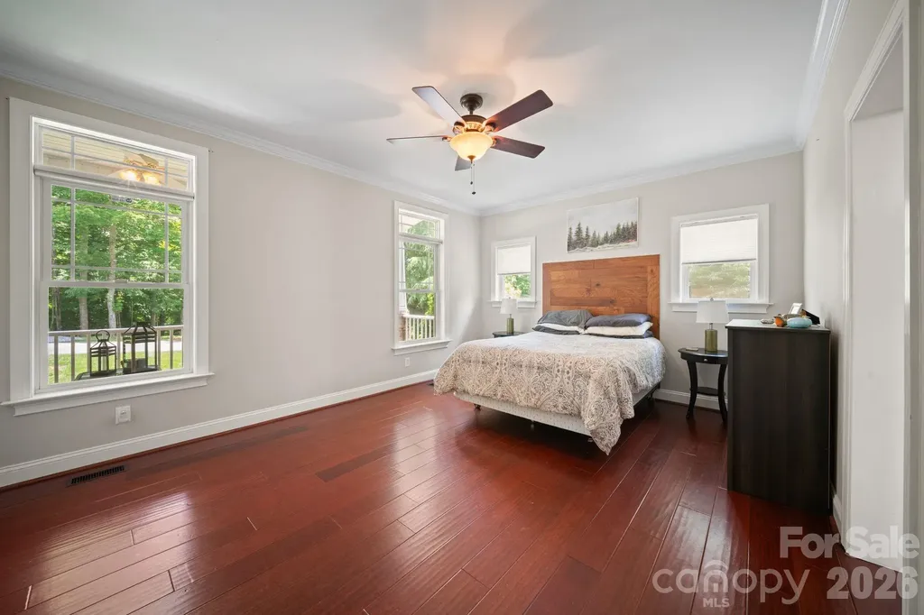 813 Beech Tree Place Hendersonville NC 28792