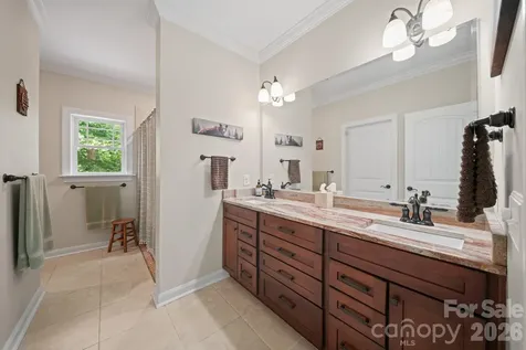 813 Beech Tree Place Hendersonville NC 28792