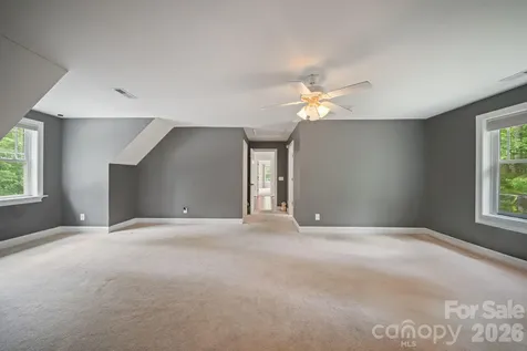 813 Beech Tree Place Hendersonville NC 28792