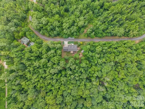 813 Beech Tree Place Hendersonville NC 28792