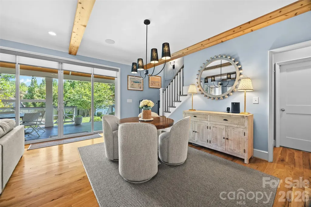 1408 Cortland Road W Charlotte NC 28209