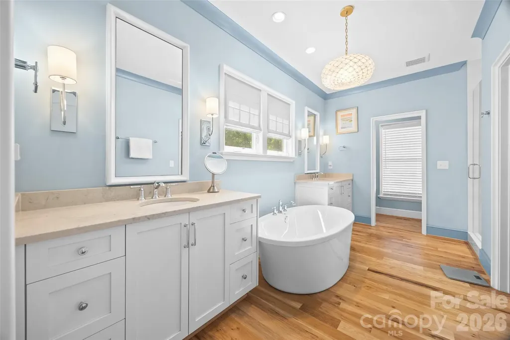 1408 Cortland Road W Charlotte NC 28209