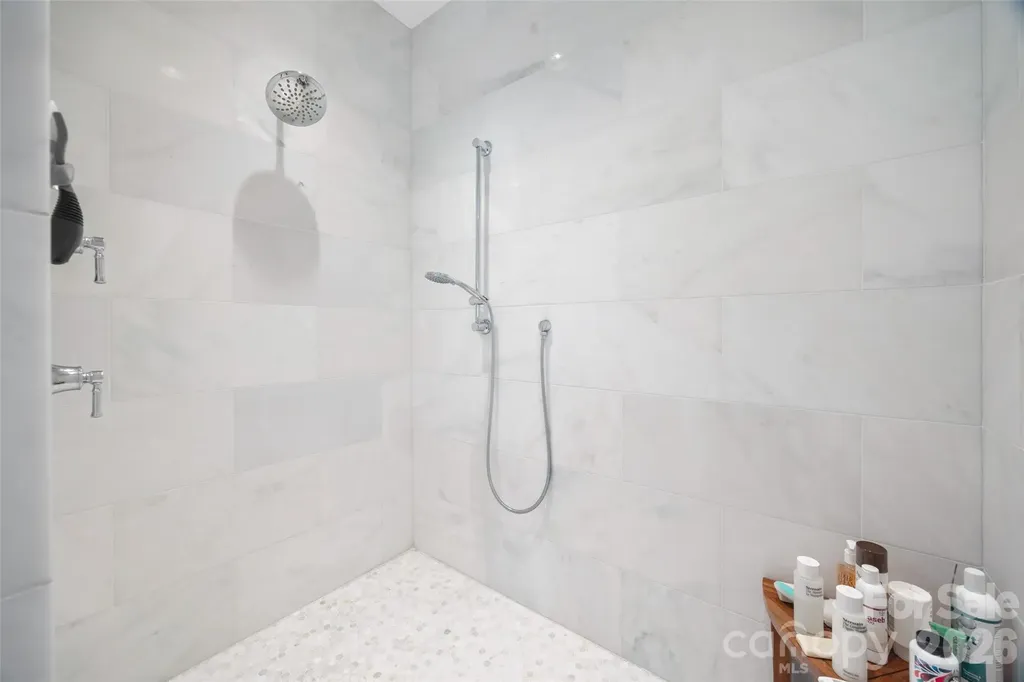 1408 Cortland Road W Charlotte NC 28209
