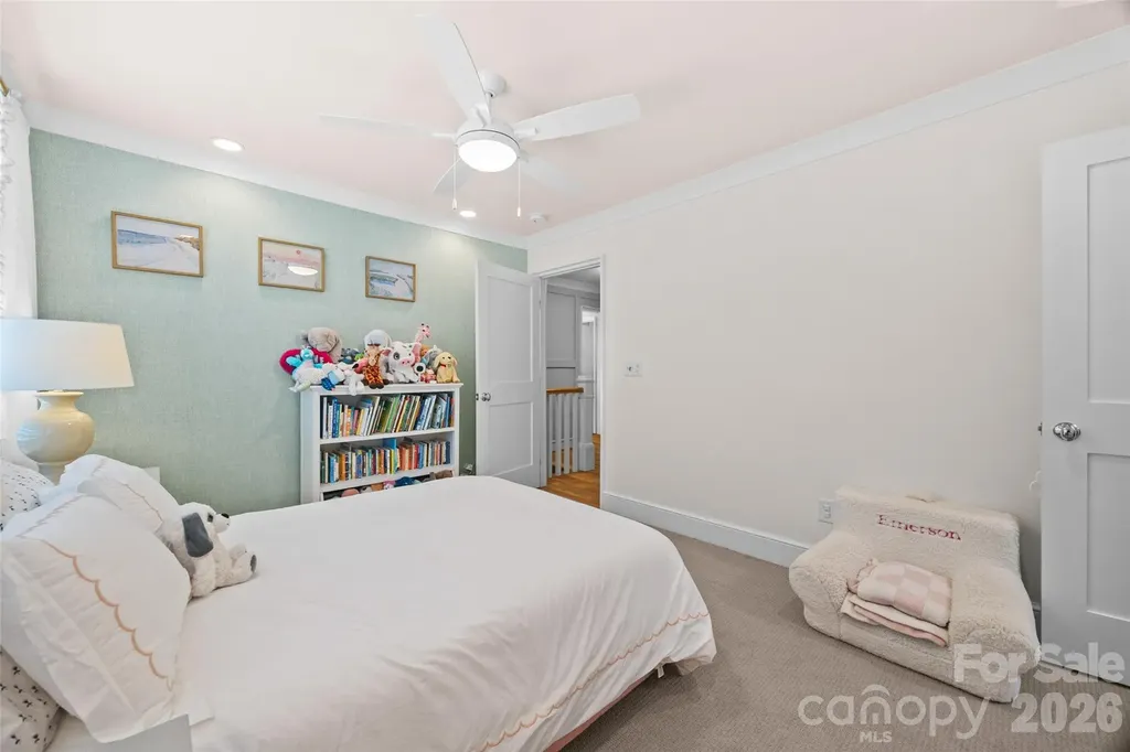 1408 Cortland Road W Charlotte NC 28209