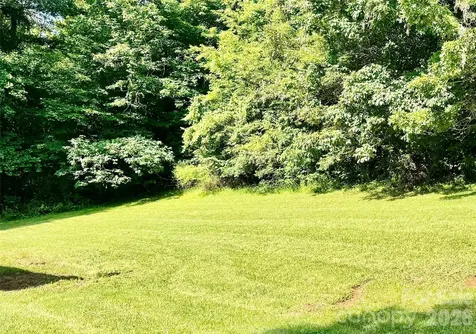8 White Oak Drive Leicester NC 28748