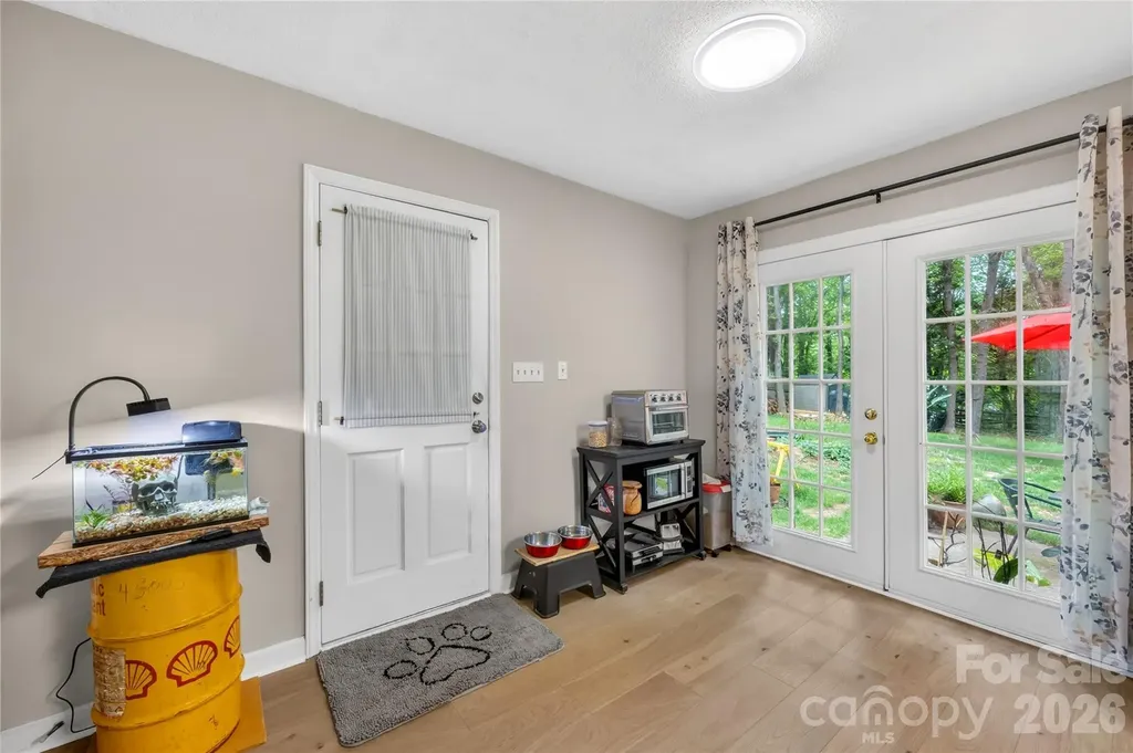 8349 Norcroft Drive Charlotte NC 28269