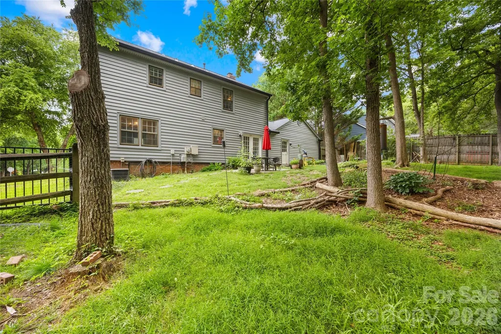 8349 Norcroft Drive Charlotte NC 28269