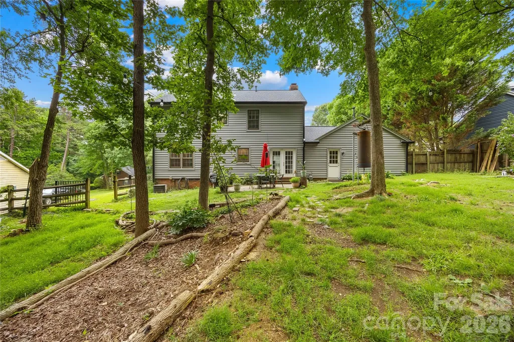 8349 Norcroft Drive Charlotte NC 28269
