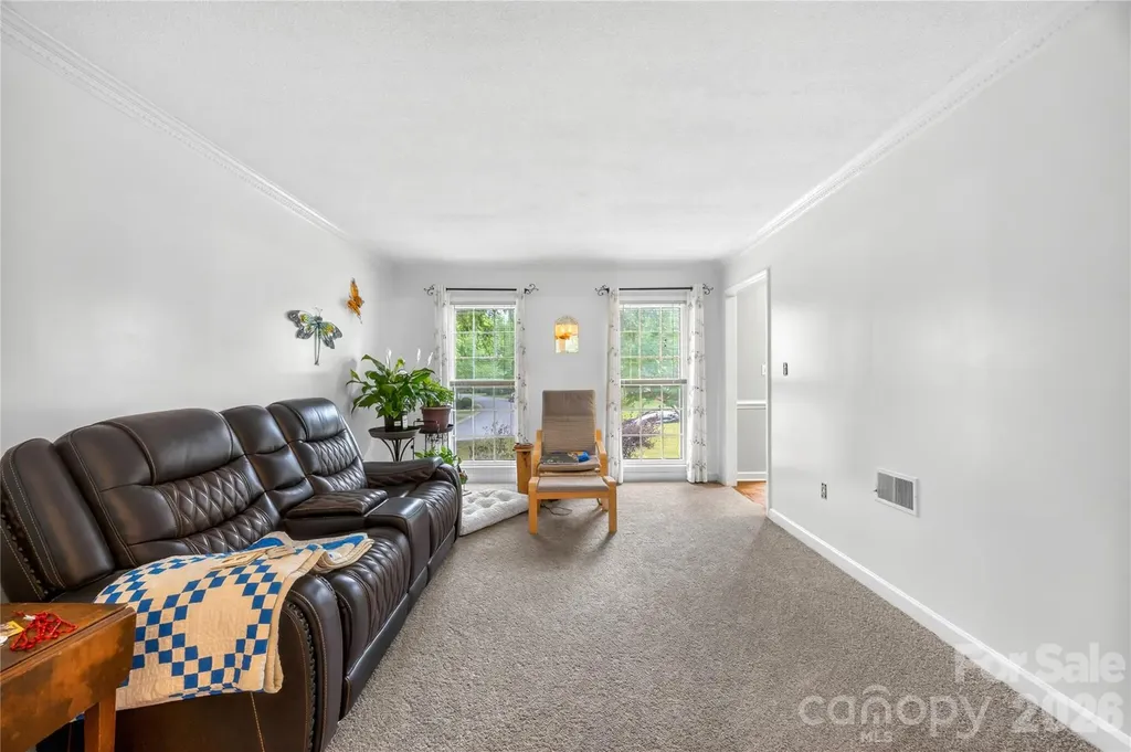 8349 Norcroft Drive Charlotte NC 28269
