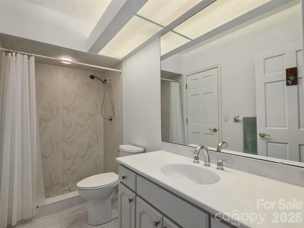 18 Thornapple Drive Hendersonville NC 28739